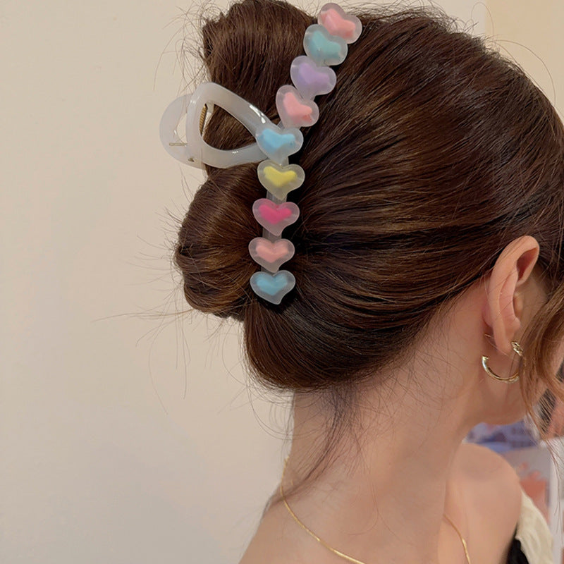 Stylish star-shaped hair clip for daily wear