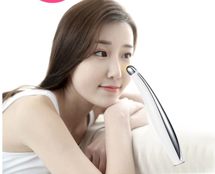 Dark circle and wrinkle treatment eye massager device