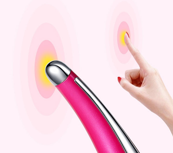 Portable under-eye wrinkle and puffiness massager